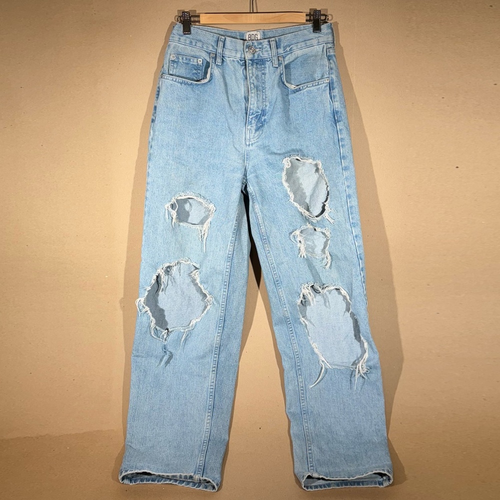 BDG HIGH-RISE BAGGY + TORN + DISTRESSED JEANS